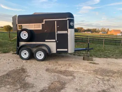 Horse trailer for sale . Trailer is in good shape , we just don’t need it anymore . 5500 obo