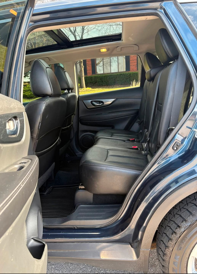 Nissan rogue 2014 for sale in Cars & Trucks in Mississauga / Peel Region