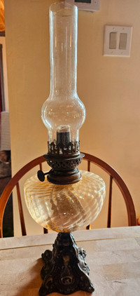 Beautiful Italian Antique Oil Lamp