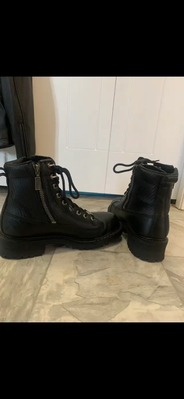 Women’s Milwaukee motorcycle boots in Women's - Shoes in St. Albert - Image 3