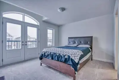 Large Private Room and Private bathroom $1000/month all inclusive Looking for a single working profe...