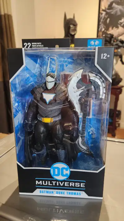 New in sealed Box. Pickup in Oshawa or can meet: Scarborough, North York, Markham area. Happy shoppi...