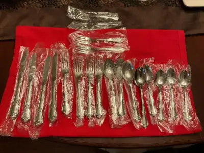 (NEW) 20PCS ONEIDA CHATELAINE COMMUNITY STAINLESS CUTLERY, View more