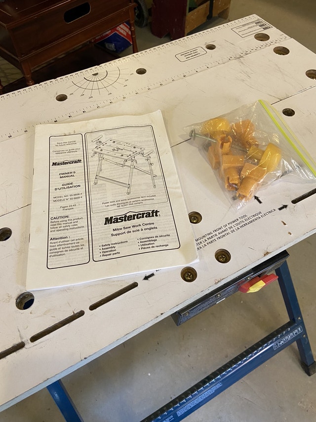 Établi à travail pour scie onglet/ mitre saw work bench Rangement