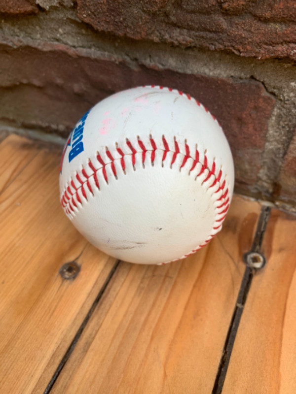 2019 Toronto Blue Jays game used baseball ! in Baseball & Softball in City of Toronto - Image 3