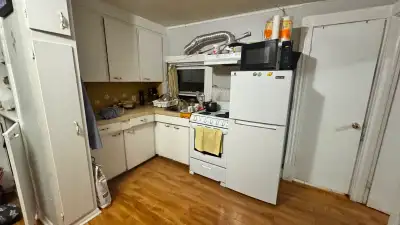 Walking distance to holland college and Downtown