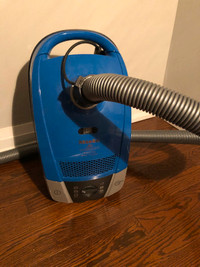 Miele vacuum cleaner S6 Dimension Plus "Silence"