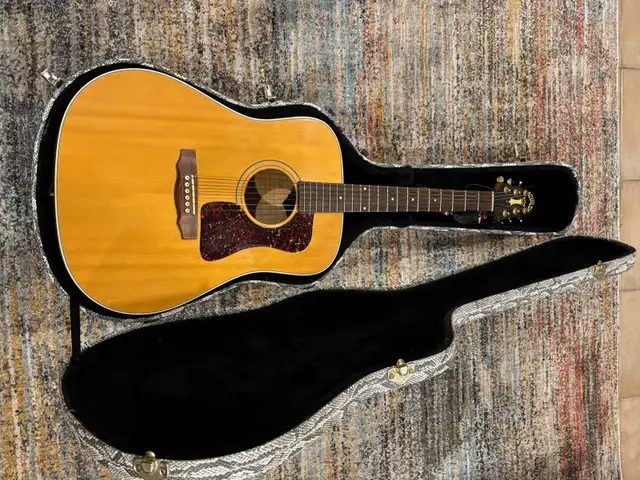 Acoustic Guitar: Guild D-30 (USA) in Guitars in Ottawa - Image 2