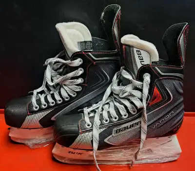 Size 7D Bauer Vapor X50 Skates (31118158), View more