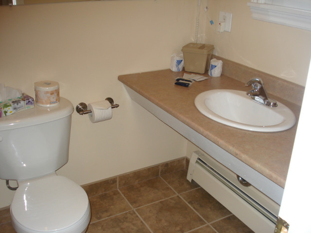 All Inclusive! Fully furnished, renovated bachelor apartment for in Long Term Rentals in Charlottetown - Image 3