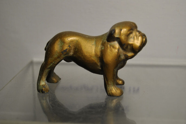 VINTAGE Bronzed Metal Figure Dog in Arts & Collectibles in Vancouver - Image 4