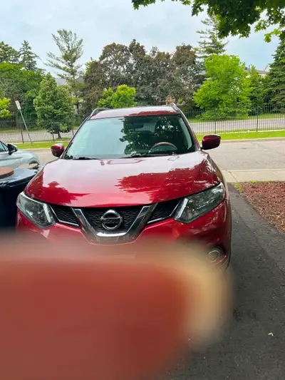 2016 Nissan rogue AWD Bluetooth, power seats Great car, well taken care of Strong engine and transmi...