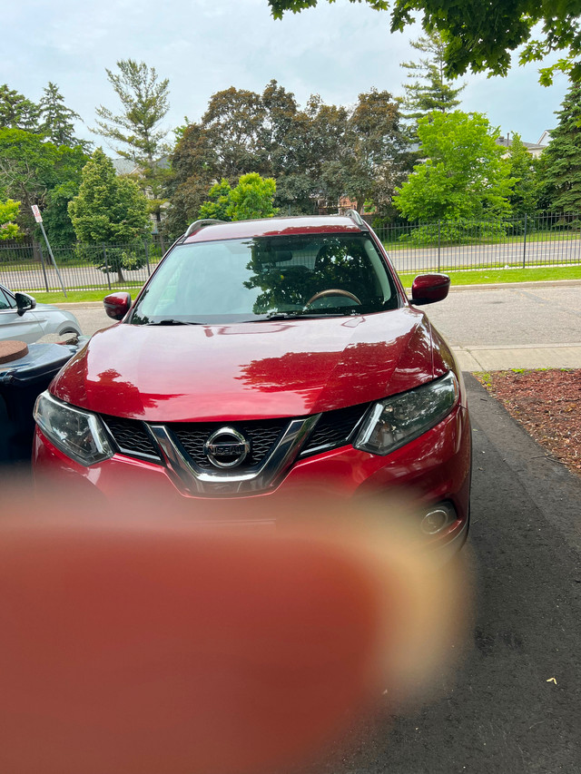 2016 Nissan rogue sv AWD. in Cars & Trucks in City of Toronto