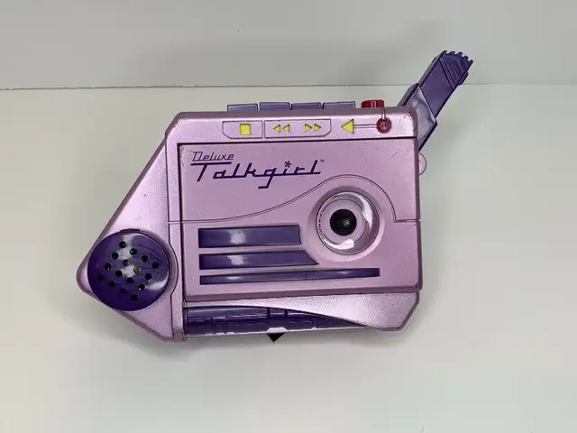 Vintage Deluxe Talkgirl Talk Girl talkboy recorder cassette in Toys & Games in Winnipeg - Image 2