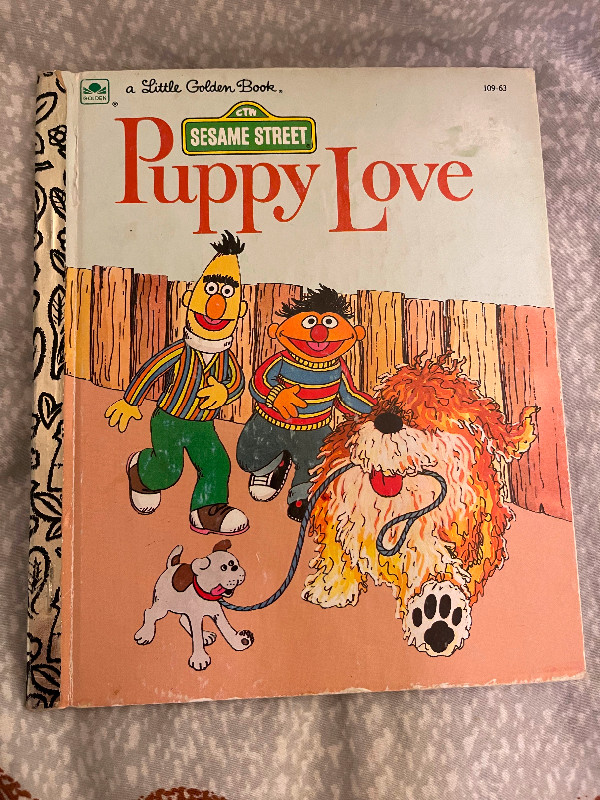 Sesame Street vintage book in Children & Young Adult in City of Toronto