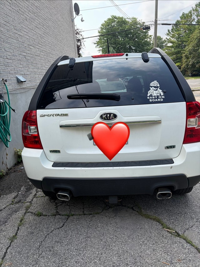 2010 Kia sportage — photo 3