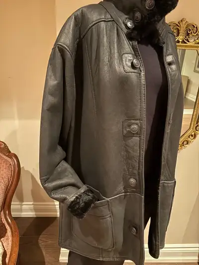 Men’s shearing coat large, View more