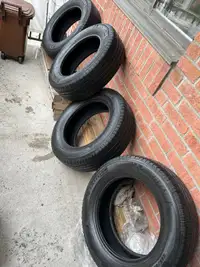 4X225/65/R17 Michelin Summer tires from TOYOTA RAV4 150$