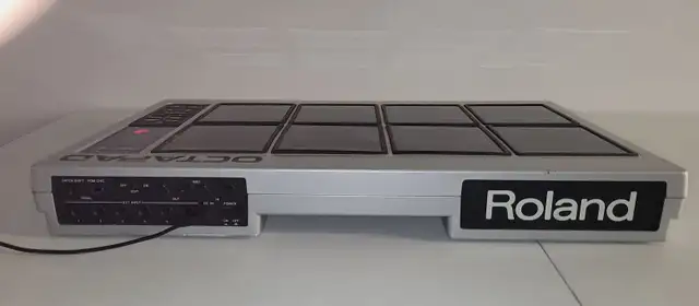 Roland Octapad - PAD 80 MIDI Pad Controller in Drums & Percussion in City of Toronto - Image 5