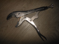 Curved Jaw Locking Pliers with Cutter