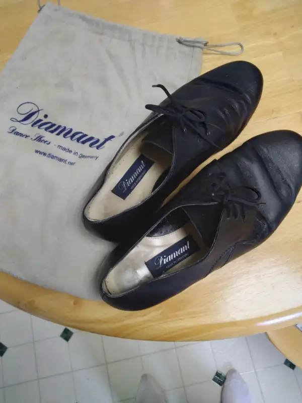 Mens Diamant Dance Shoes in Exercise Equipment in Winnipeg - Image 4