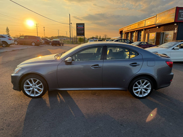 2012 Lexus IS250 AWD –  CLEAN CARFAX in Cars & Trucks in Mississauga / Peel Region - Image 2