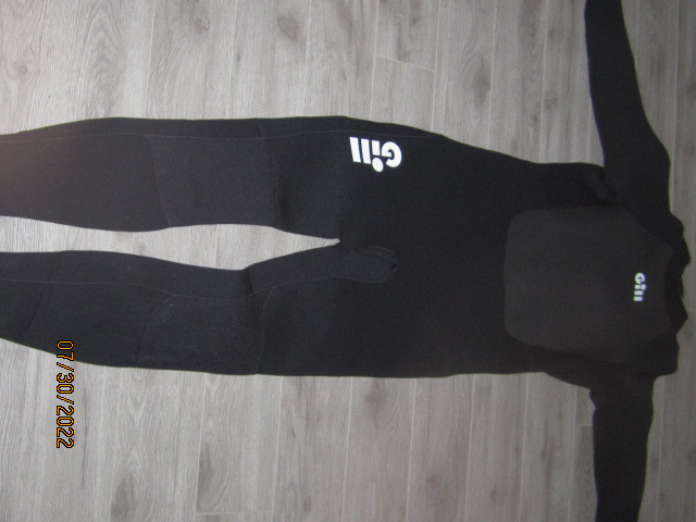 NEW - Never Worn - Gill Pursuit Wetsuit - Men's Large in Water Sports in Gander - Image 3