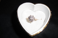 Diamond Cluster Ring for Sale - A PERFECT GIFT !