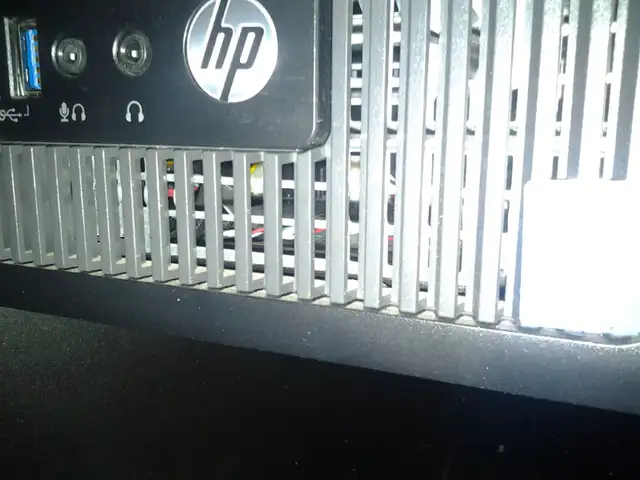 hp prodesk computer 1tb 8g i7 qc 2tb +$10  900+pc MAC CISCO proj in Desktop Computers in City of Montréal - Image 5