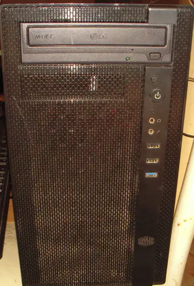 10thGen  4.2 GHz  Quad 32GigsDDR4 GT 740  new M.2SSD, View more