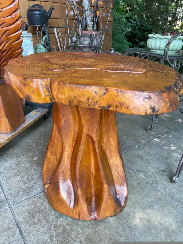 Side Table,  Handcrafted Cedar Carving in Outdoor Décor in Kamloops - Image 6