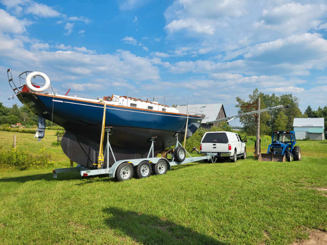 Voilier Grampian 31 + remorque dans Voiliers  à Lanaudière - Image 2