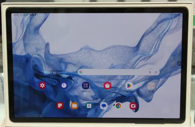 Samsung tablets in iPads & Tablets in Peterborough - Image 6