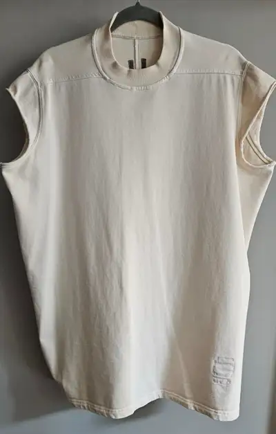 Rick Owens DRKSHDW Sleeveless Jumbo Sweater Stiff Cotton, Natural Colorway with tags One Size All it...