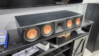 I have for sale a Klipsch RP504C-ii center channel. It was just purchased in October. It is in excel...