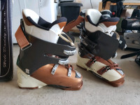 Ski boot 310 mm 26.5