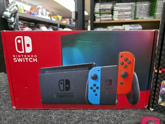 Nintendo Switch et Switch OLED in Nintendo Switch in Longueuil / South Shore - Image 6