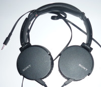 Sony Stereo Headphones with Microphone MDR-XB550 Black