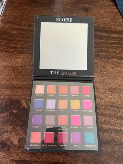  Eloise The Queen Eyeshadow Palette, View more