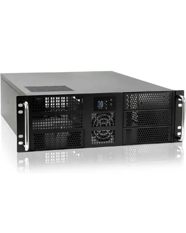 server case  in Other in St. Catharines - Image 2