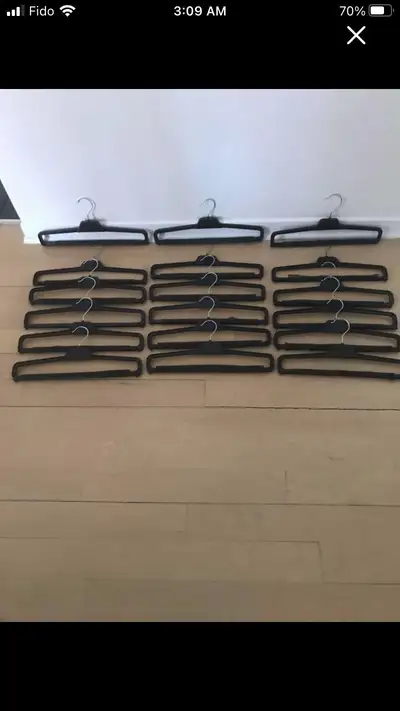 Non slide pant hangers  18X / cintres, View more