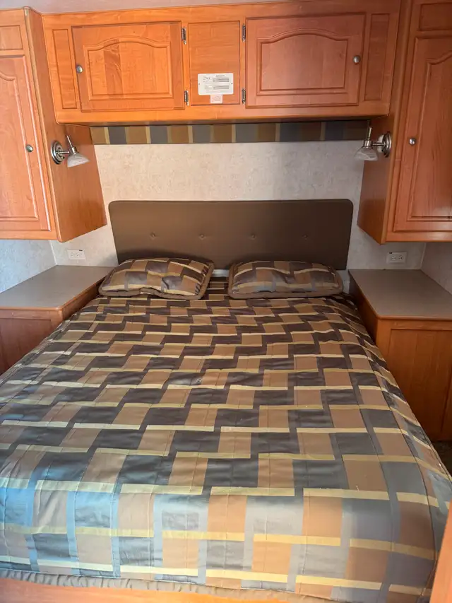 2006 Corsair 28CDKS $13,200 in Other in Meadow Lake - Image 6