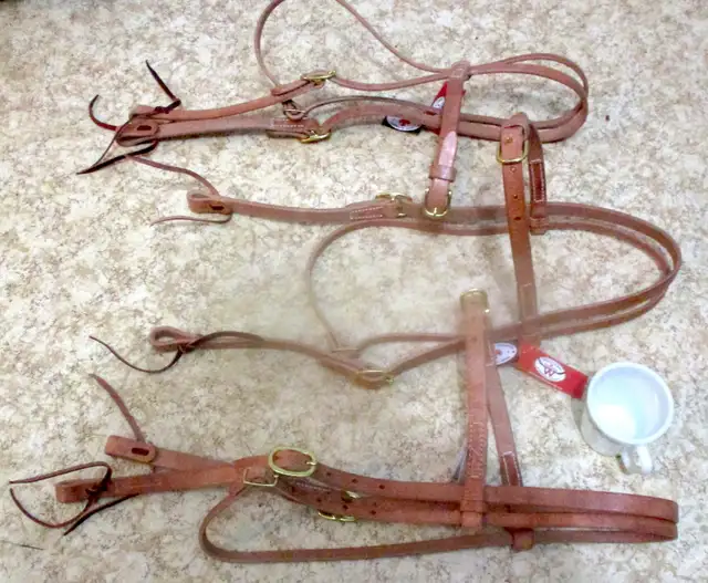X-lrg horse headstalls - pack, draft or mules, Dawson Creek area in Equestrian & Livestock Accessories in Dawson Creek - Image 3