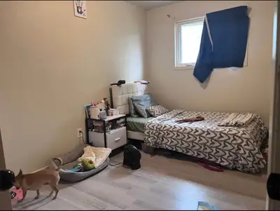 $600 (all included utilities) private room available for rent on the main floor. Available from Oct...