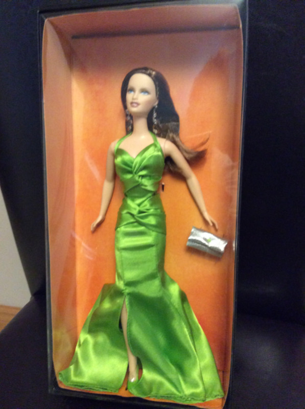 Collector Barbie in Arts & Collectibles in Woodstock - Image 3