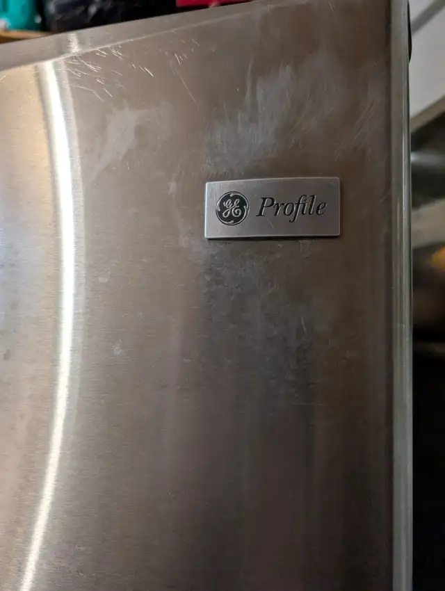 Fridge/Freezer, GE Profile in Refrigerators in Kitchener / Waterloo - Image 3
