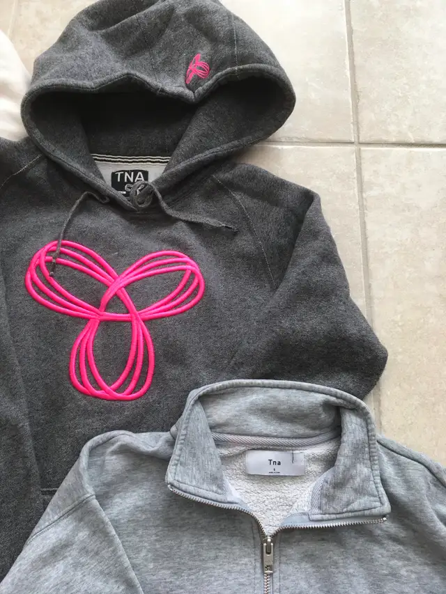 TNA/Aritizia Ladies Sweat Tops (Small) in Women's - Tops & Outerwear in Kitchener / Waterloo - Image 4