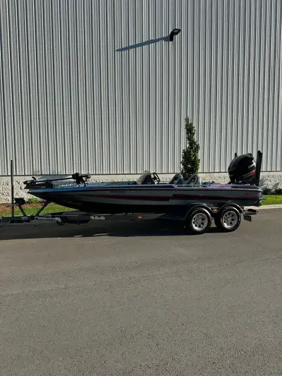 YES, IT’S AVAILABLE! 2010 Bass Cat Pantera IV powered by a 200hp Yamaha VMAX SHO. * 19’5” Hull * App...