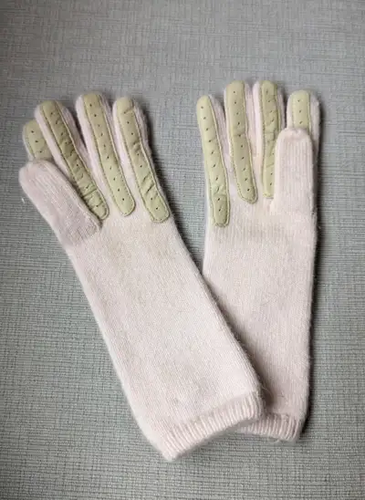 Isotoner Knit Gloves - Pink , View more