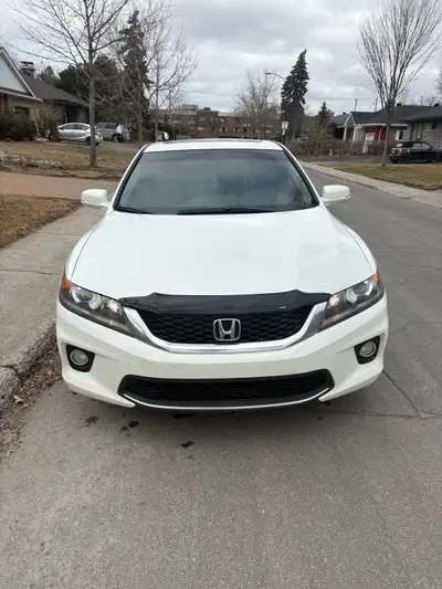 2014 HONDA ACCORD COUPE EX manual 166000 km Ont parle français aussi Cad : 8990plus taxes one year g...